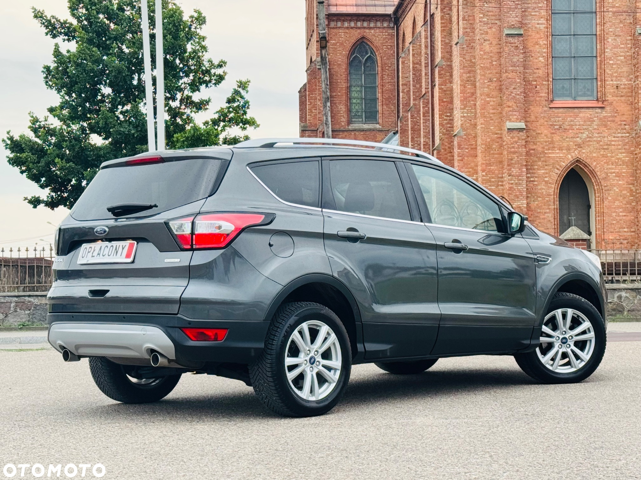 Ford Kuga 1.5 EcoBoost FWD Graphite Tech Edition - 3