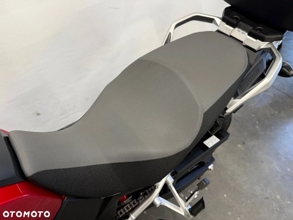 Suzuki V-STROM - 27