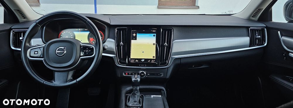 Volvo V90 D4 Geartronic Momentum Pro - 12