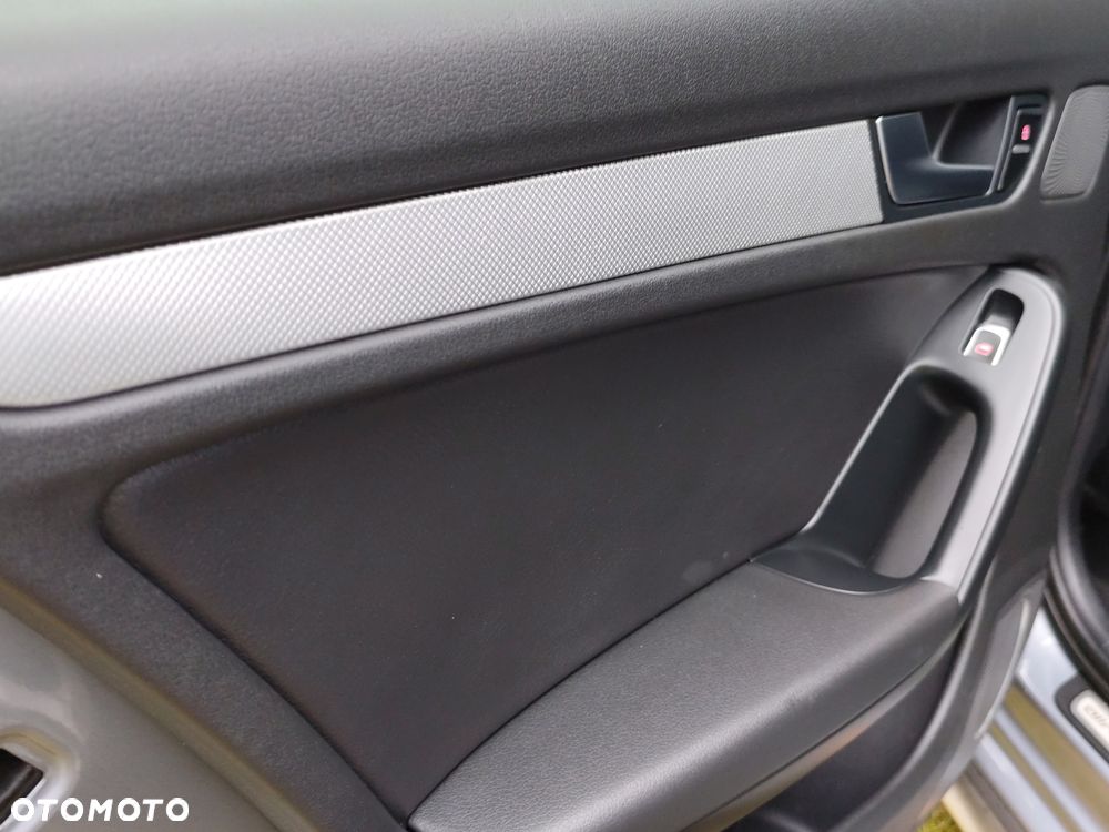 Audi A4 Allroad - 26