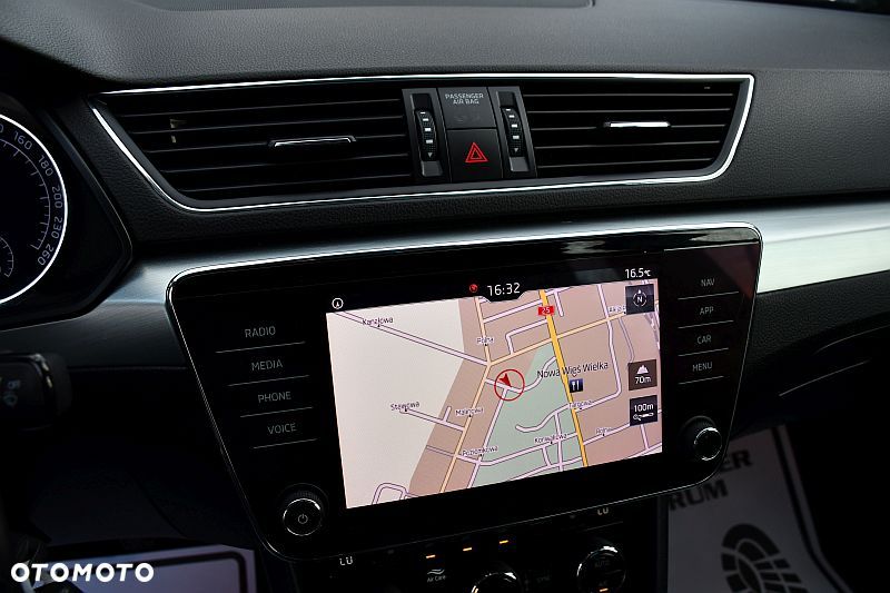 Skoda Superb 1.5 TSI ACT Style - 14