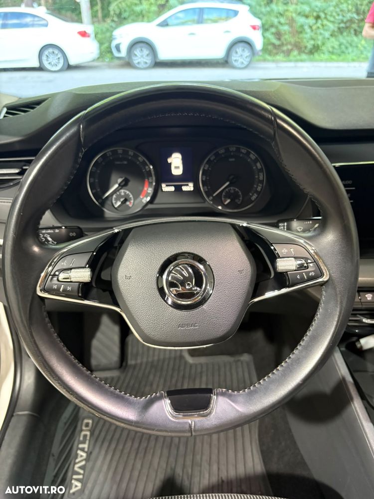 Skoda Octavia 2.0 TDI Ambition - 12