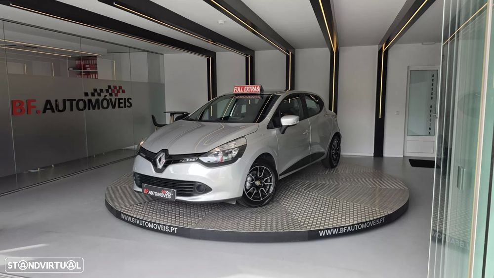 Renault Clio 1.5 dCi Dynamique S - 13