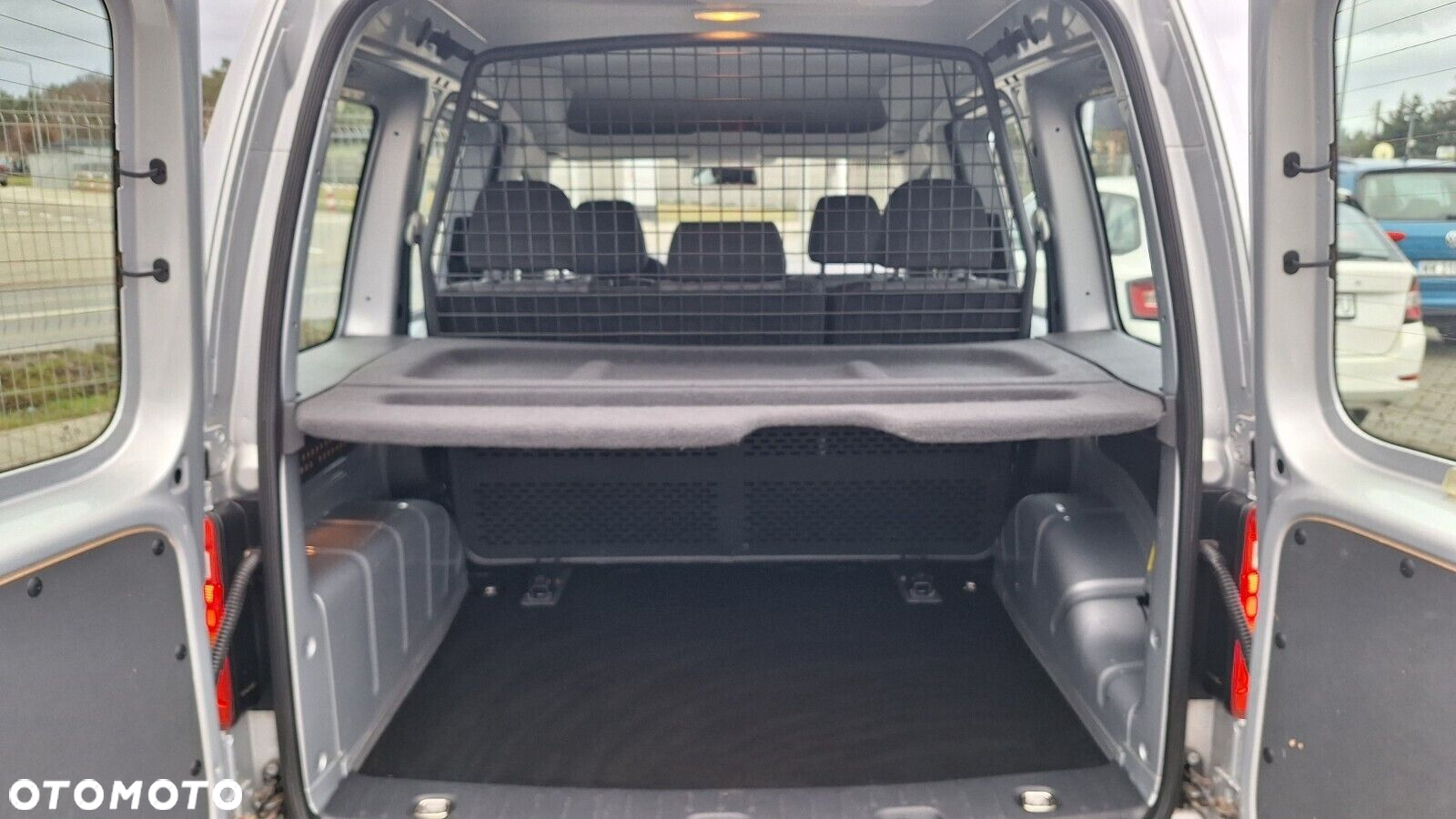 Volkswagen Caddy 2.0 TDI Trendline - 11