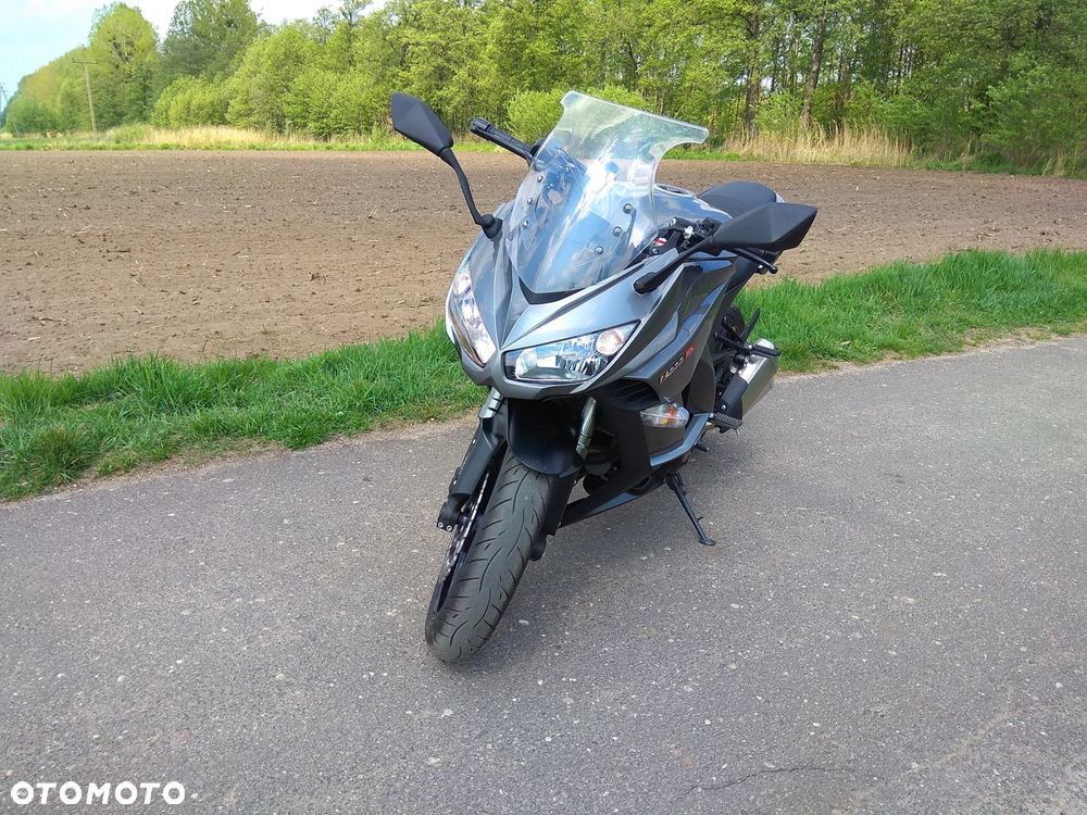 Kawasaki Ninja 1000 SX - 4