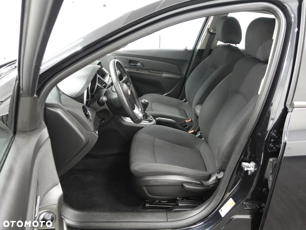 Chevrolet Cruze 1.8 LT - 20
