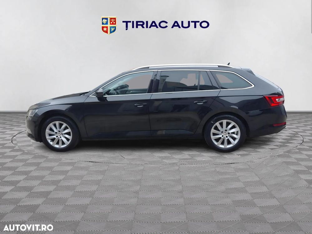 Skoda Superb 2.0 TDI DSG Style - 4