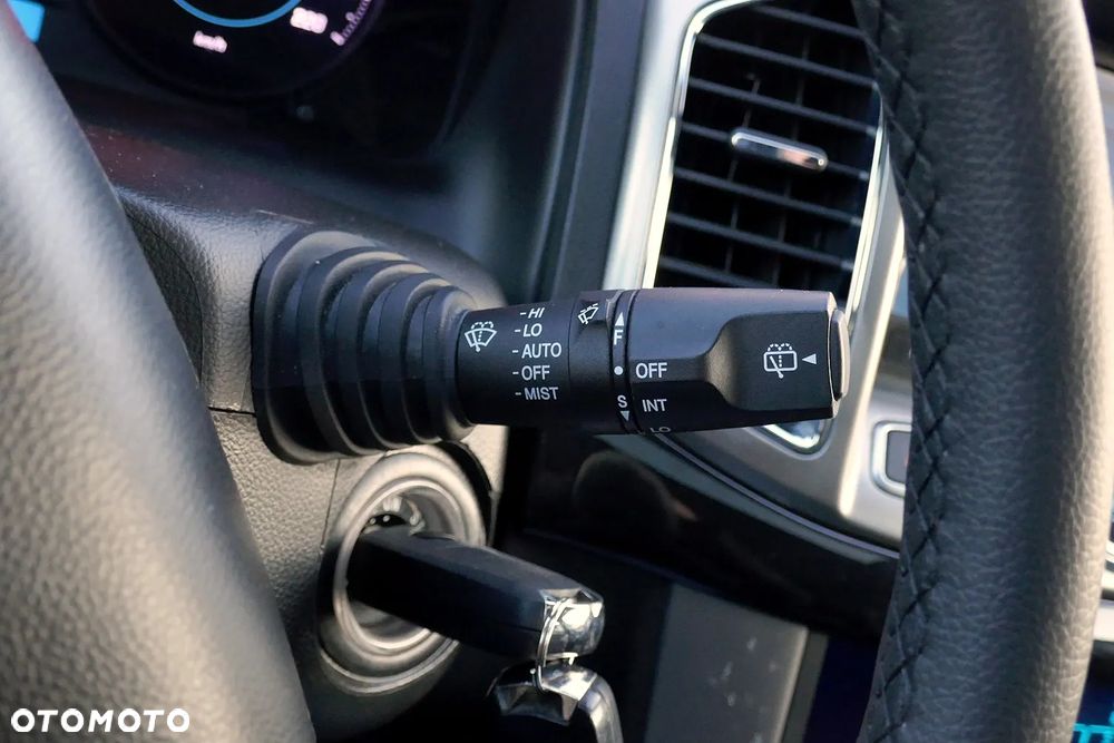 Chevrolet Captiva - 17