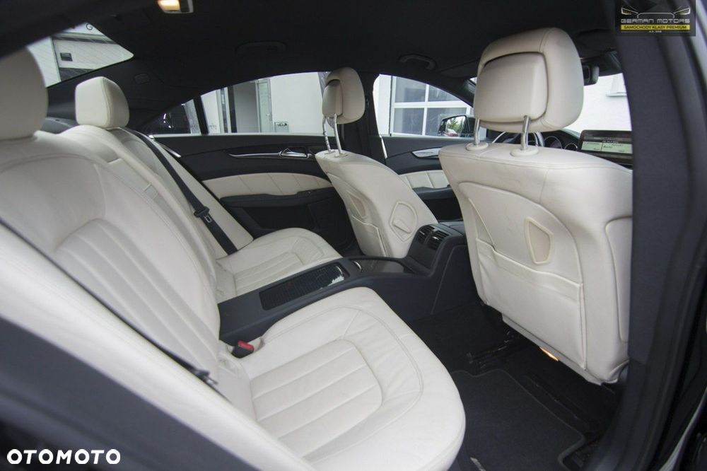 Mercedes-Benz CLS - 30
