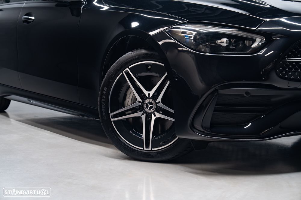 Mercedes-Benz C 300 e AMG Line - 4