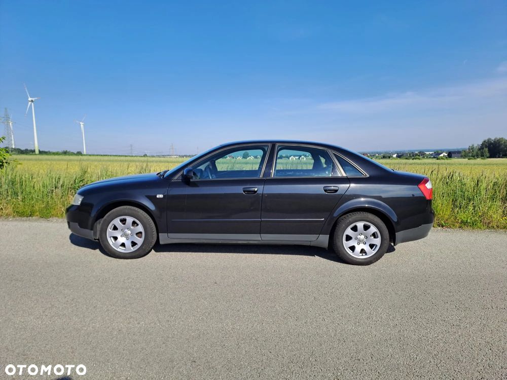 Audi A4 Avant - 5