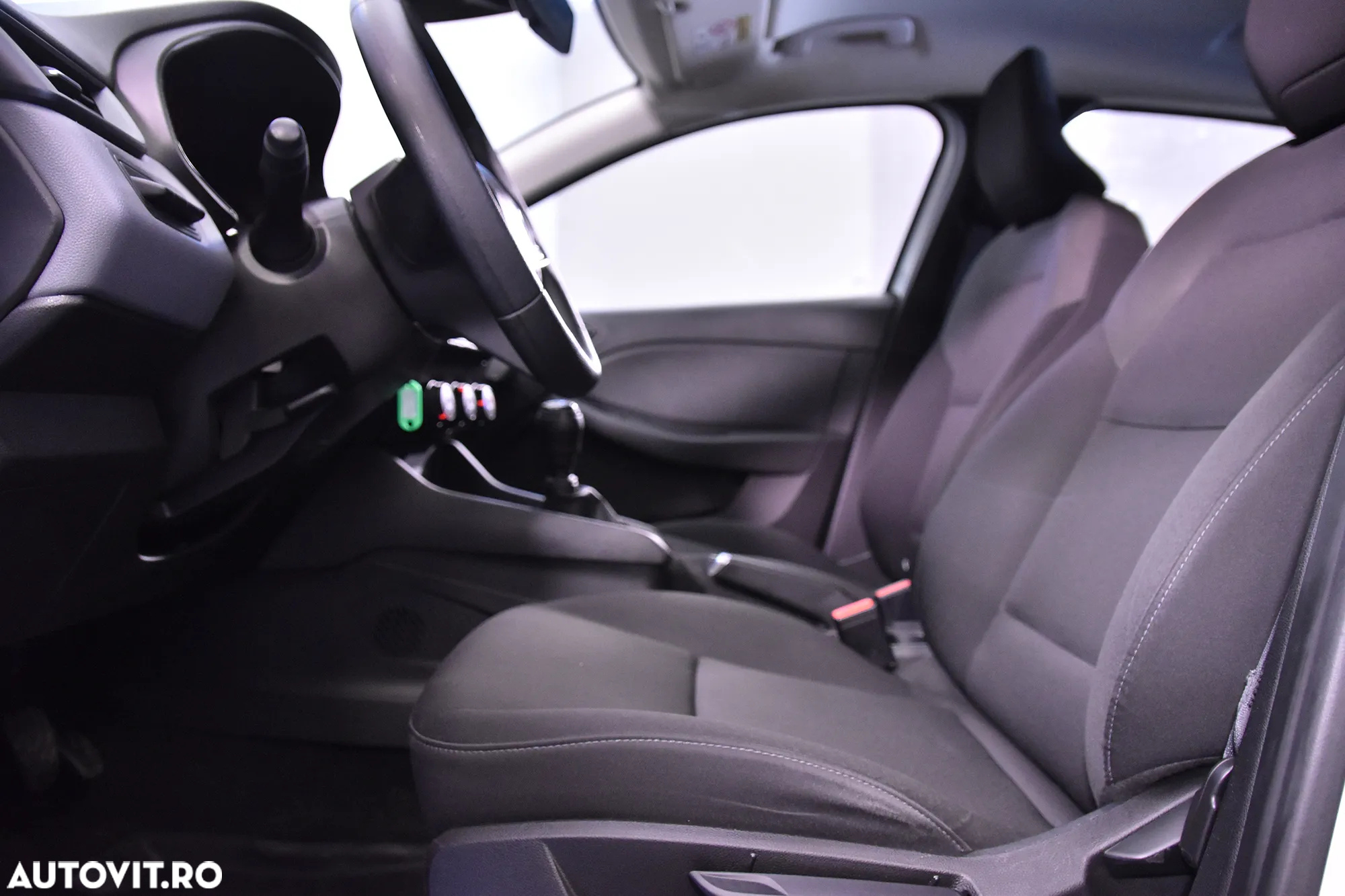 Renault Clio - 19