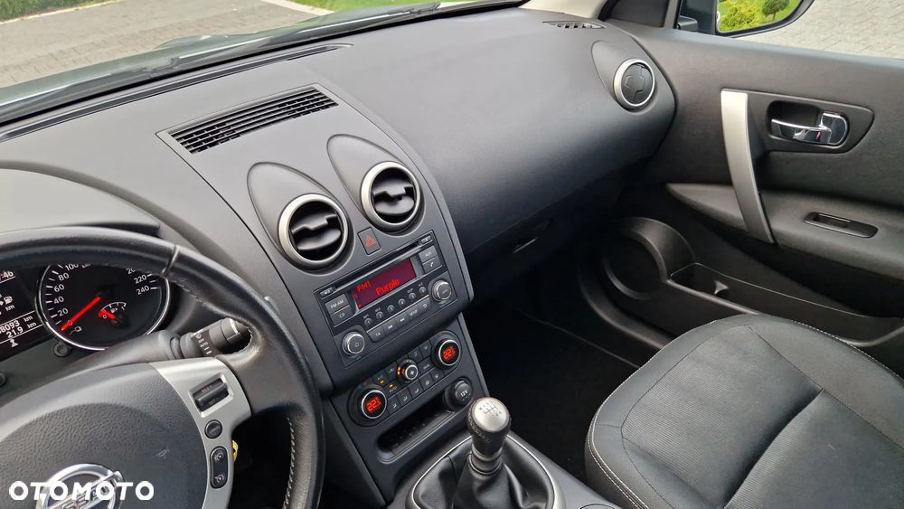 Nissan Qashqai 1.6 dCi DPF tekna - 18