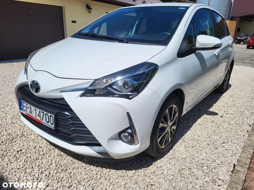 Toyota Yaris 1.5 Premium - 1