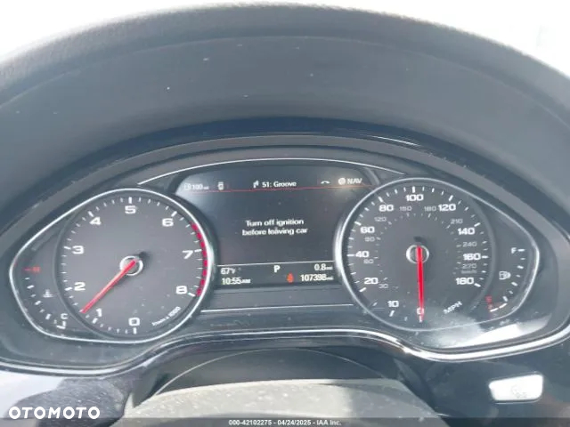 Audi A8 - 8