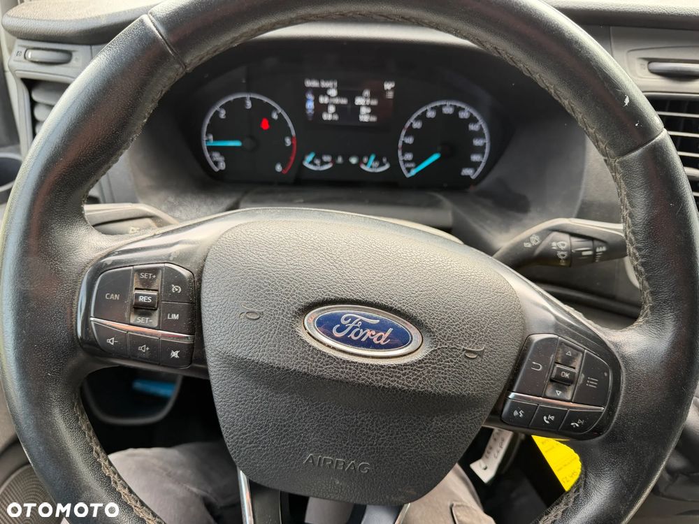Ford Transit Custom - 21