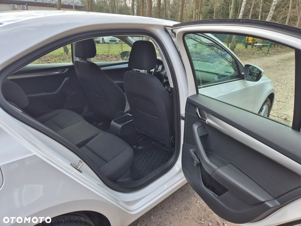 Skoda Octavia 1.2 TSI Ambition - 19