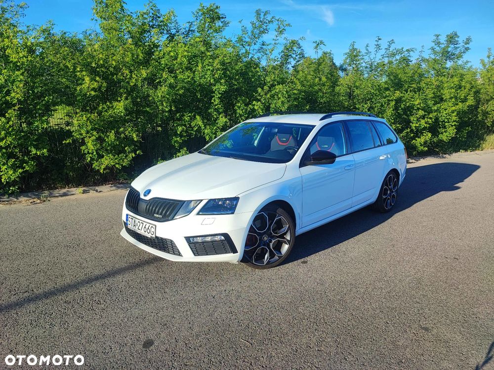 Skoda Octavia 2.0 TSI DSG RS - 1