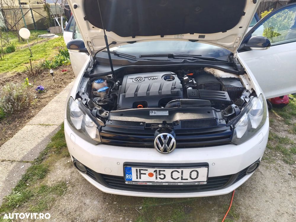 Volkswagen Golf - 2
