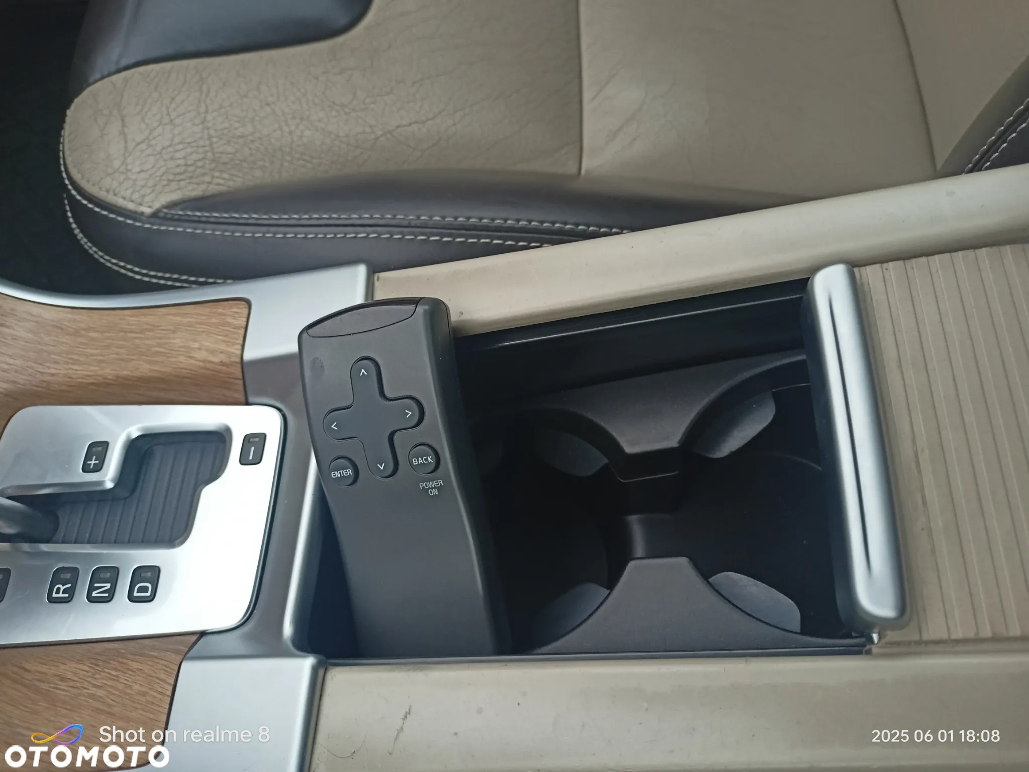 Volvo XC 60 T6 AWD R-Design - 19