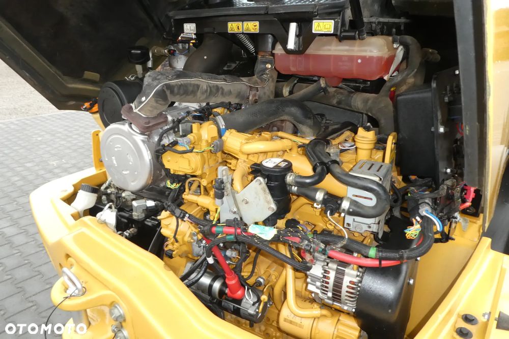 Caterpillar 906M Z NIEMIEC BIEGI DROGOWE PŁYWAJĄCA ŁYZKA - 12