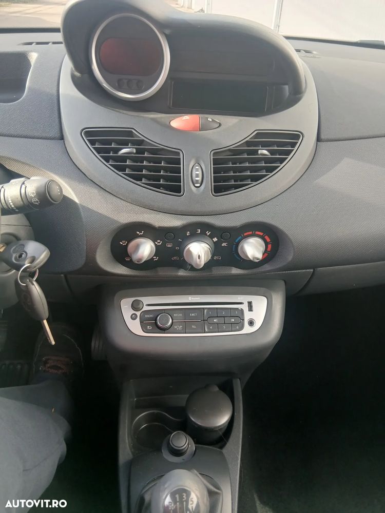 Renault Twingo 1.2 LEV 16V 75 Expression - 10