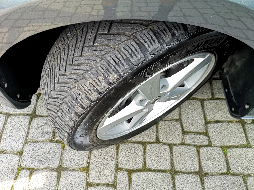 Volvo V40 D2 Drive-E Kinetic - 25