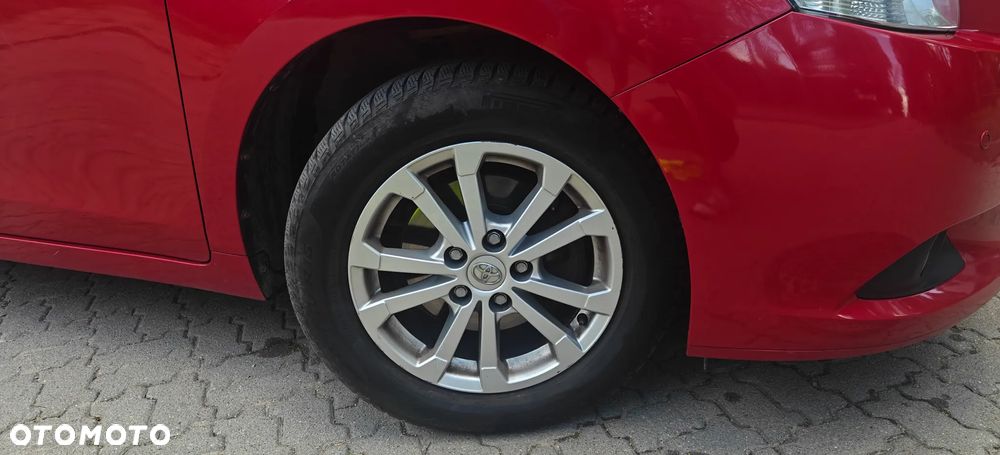 Toyota Verso 1.8 Premium EU5 - 36