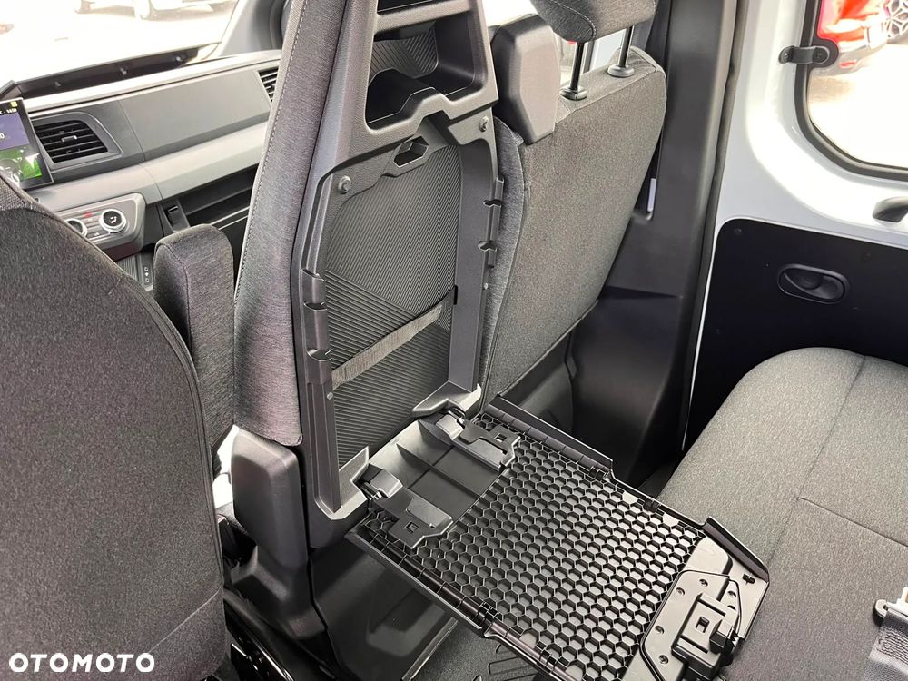 Renault Master Doka 7 os. + plandeka do wys. kabiny - 16
