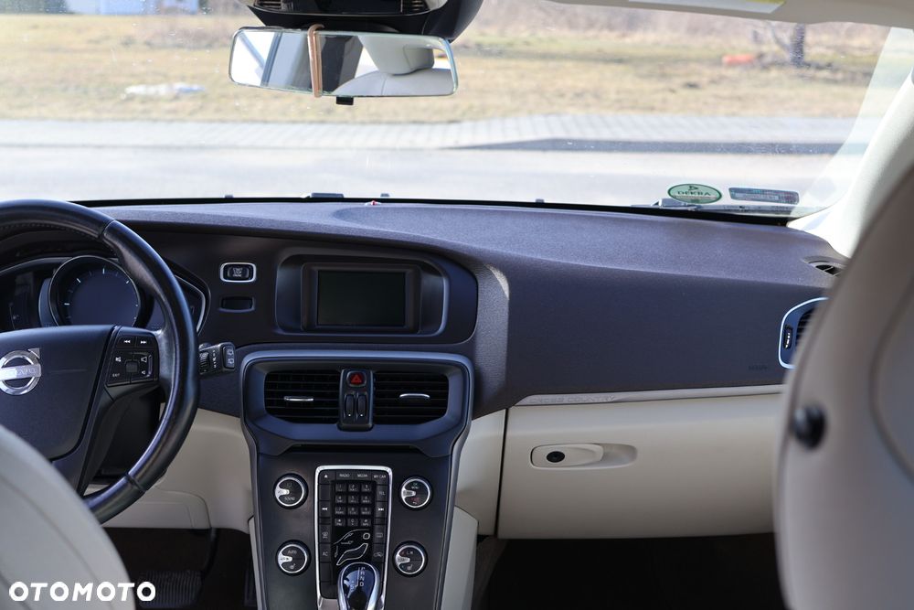 Volvo V40 Cross Country D3 Kinetic - 11