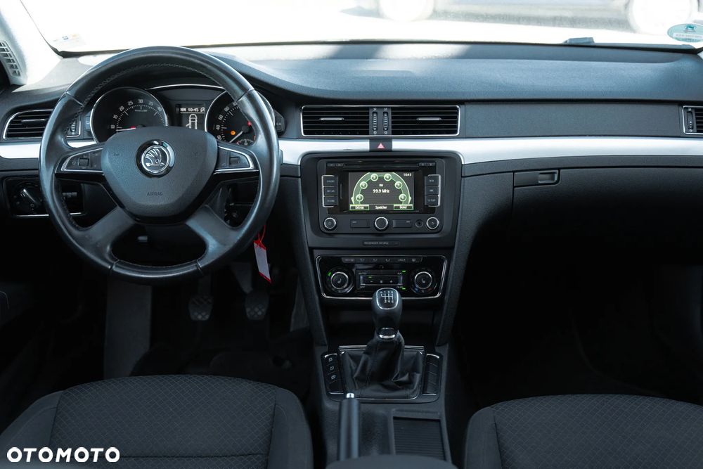 Skoda Superb 2.0 TDI Elegance - 13