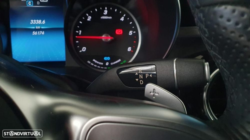 Mercedes-Benz GLC 300 de 4Matic 9G-TRONIC AMG Line - 22