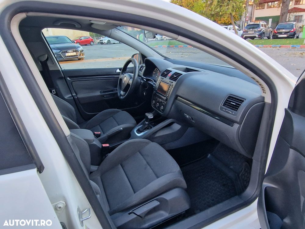 Volkswagen Golf 1.9 TDI DSG GT Sport - 8