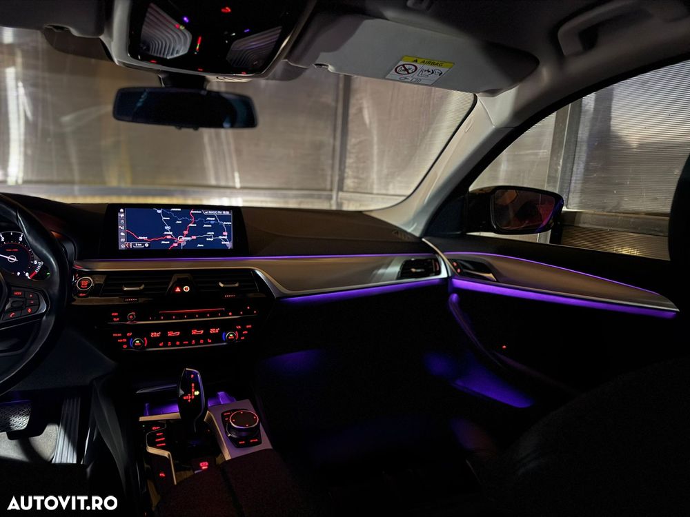 BMW Seria 5 520d Efficient Dynamics Edition Aut. Luxury Line - 13