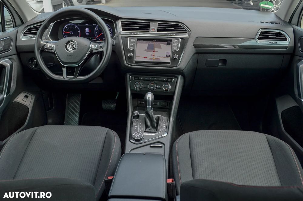 Volkswagen Tiguan 2.0 TDI 4Mot DSG Comfortline - 6