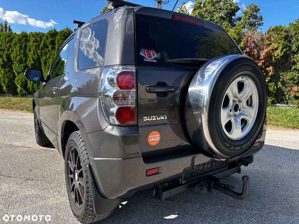 Suzuki Grand Vitara 1.6 De luxe - 12