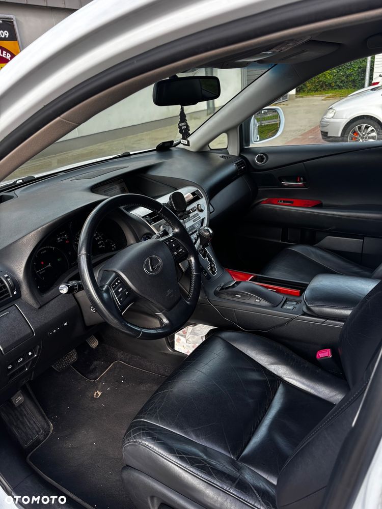 Lexus RX - 5