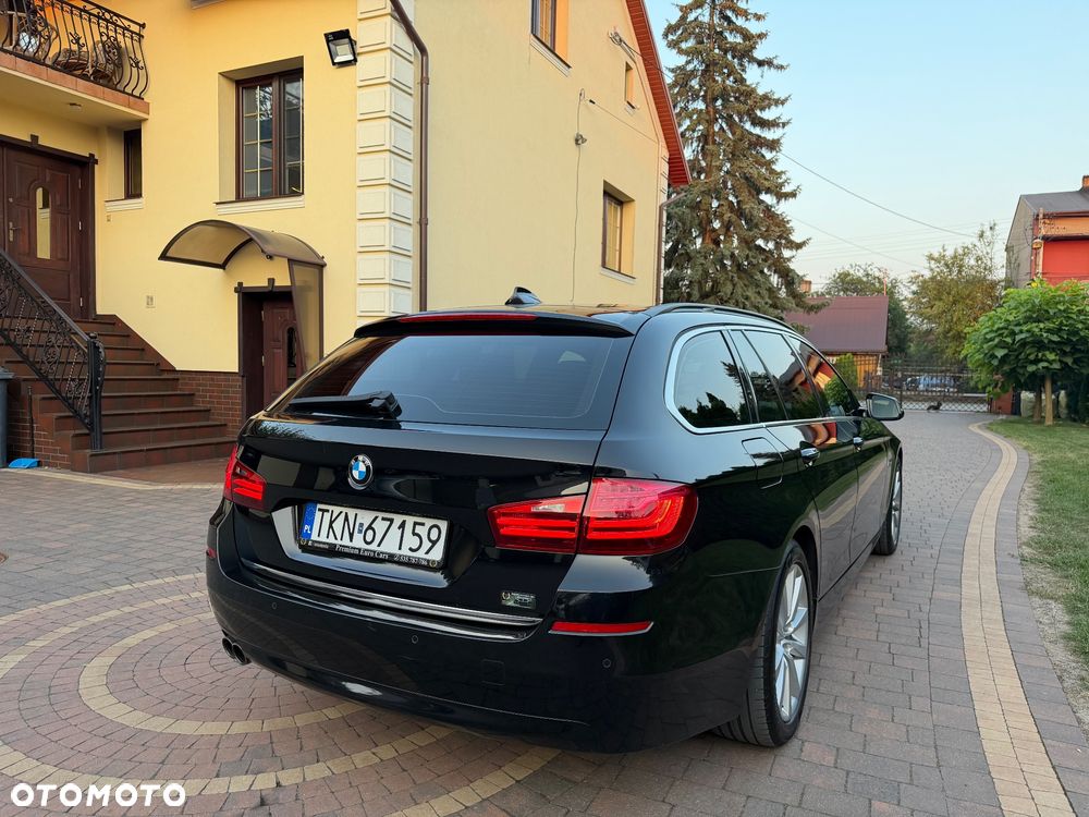 BMW Seria 5 520d Luxury Line - 14
