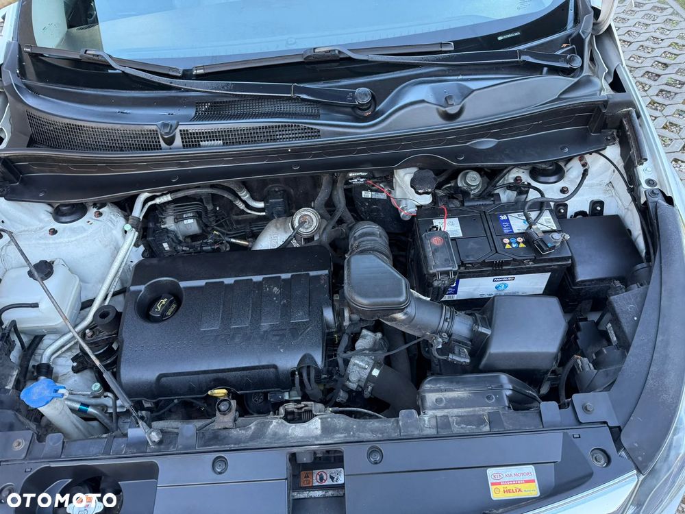 Kia Sportage 1.7 CRDI 2WD ISG Vision - 12