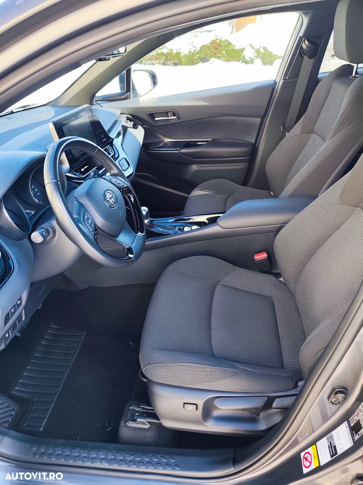 Toyota C-HR Lounge - 7