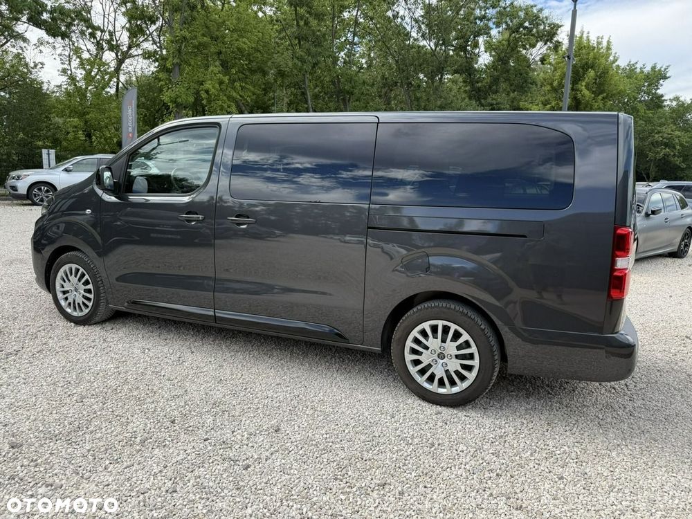 Peugeot Traveller - 7