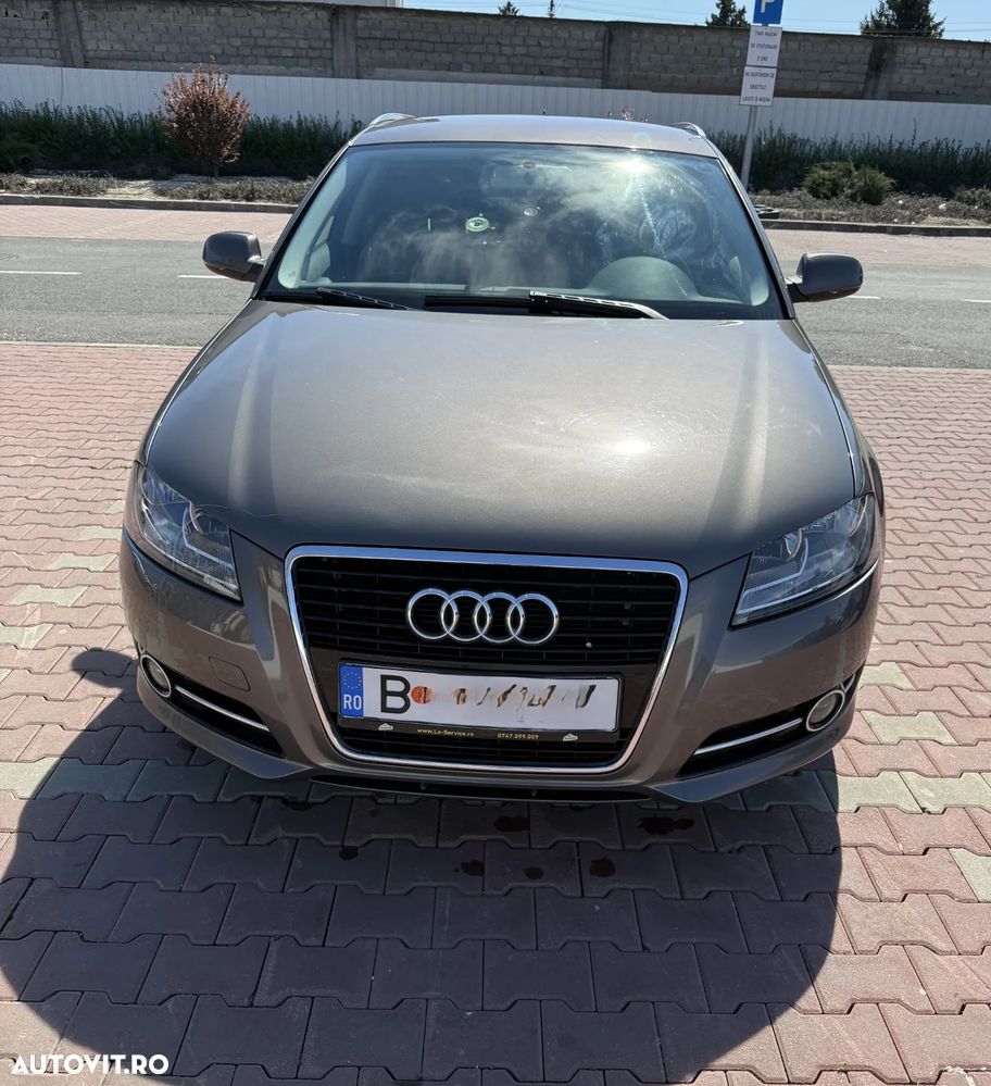 Audi A3 Sportback - 1