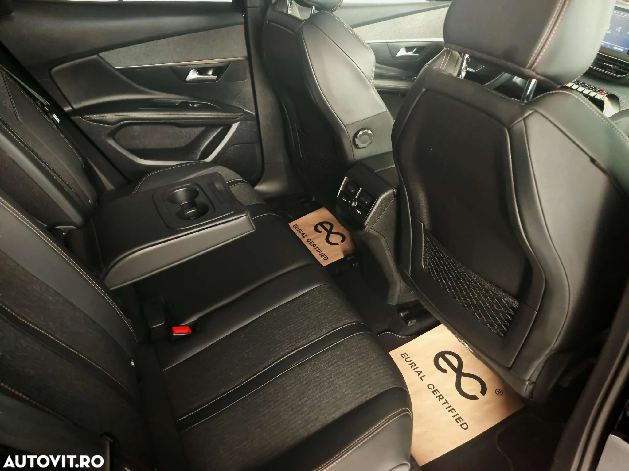 Peugeot 3008 1.2 PureTech Turbo S&S GT-Line - 13
