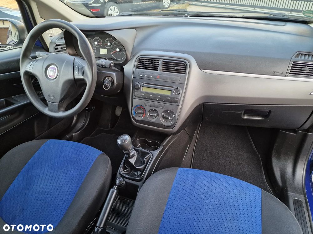 Fiat Punto 1.4 Easy S&S - 16