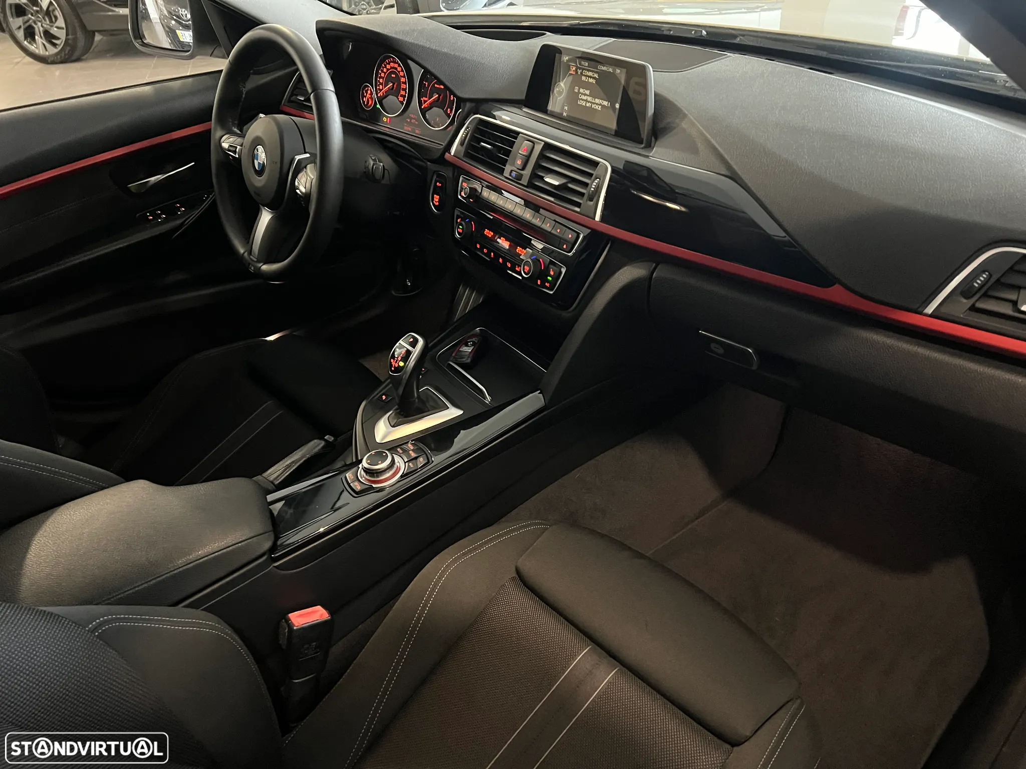 BMW 320 d Touring Aut. M Sport - 13