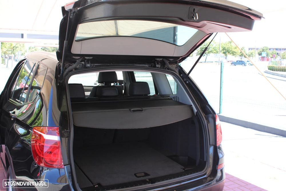 BMW X3 20 d xDrive Auto - 28