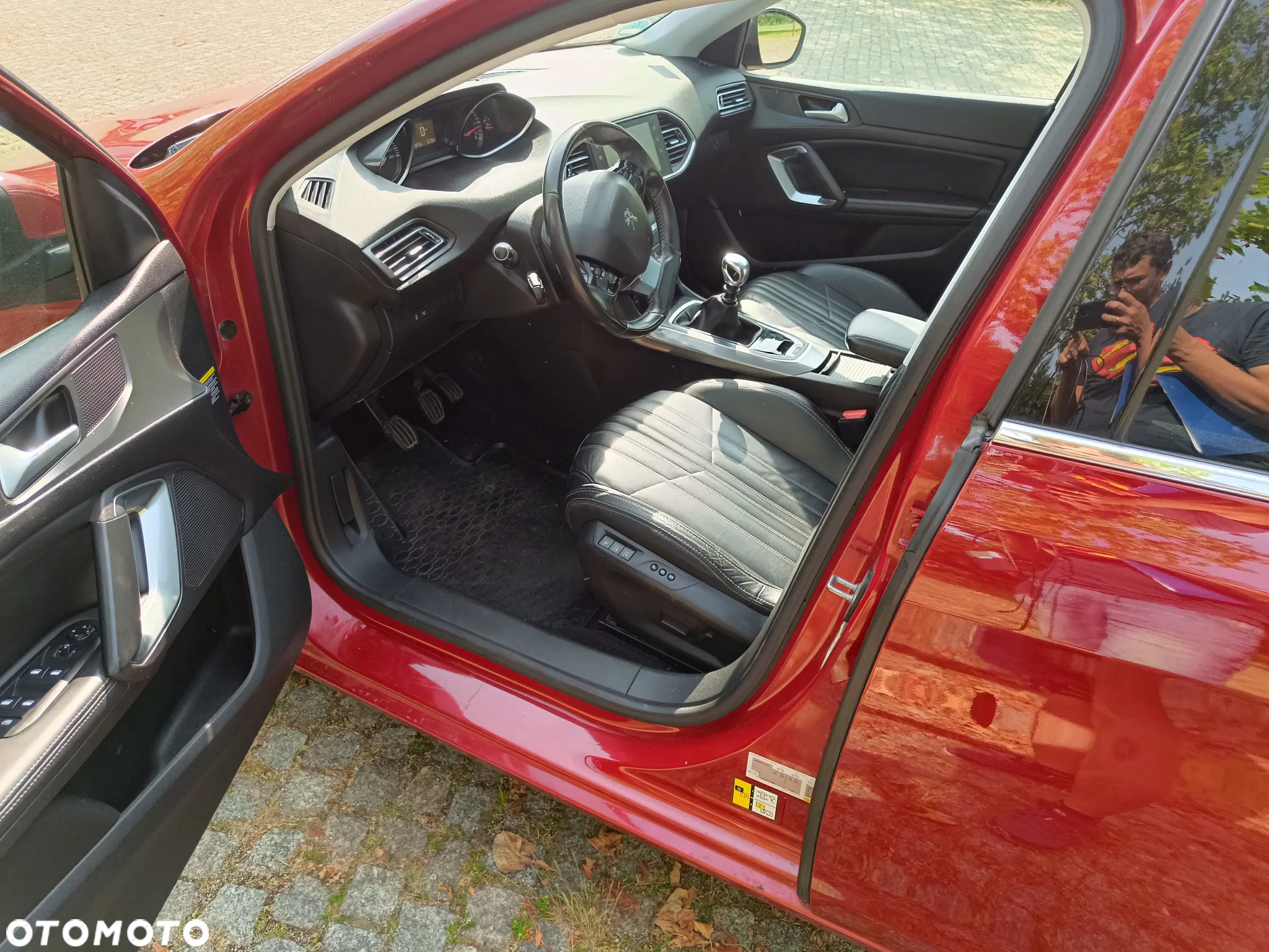 Peugeot 308 SW HDi FAP 150 Allure - 15