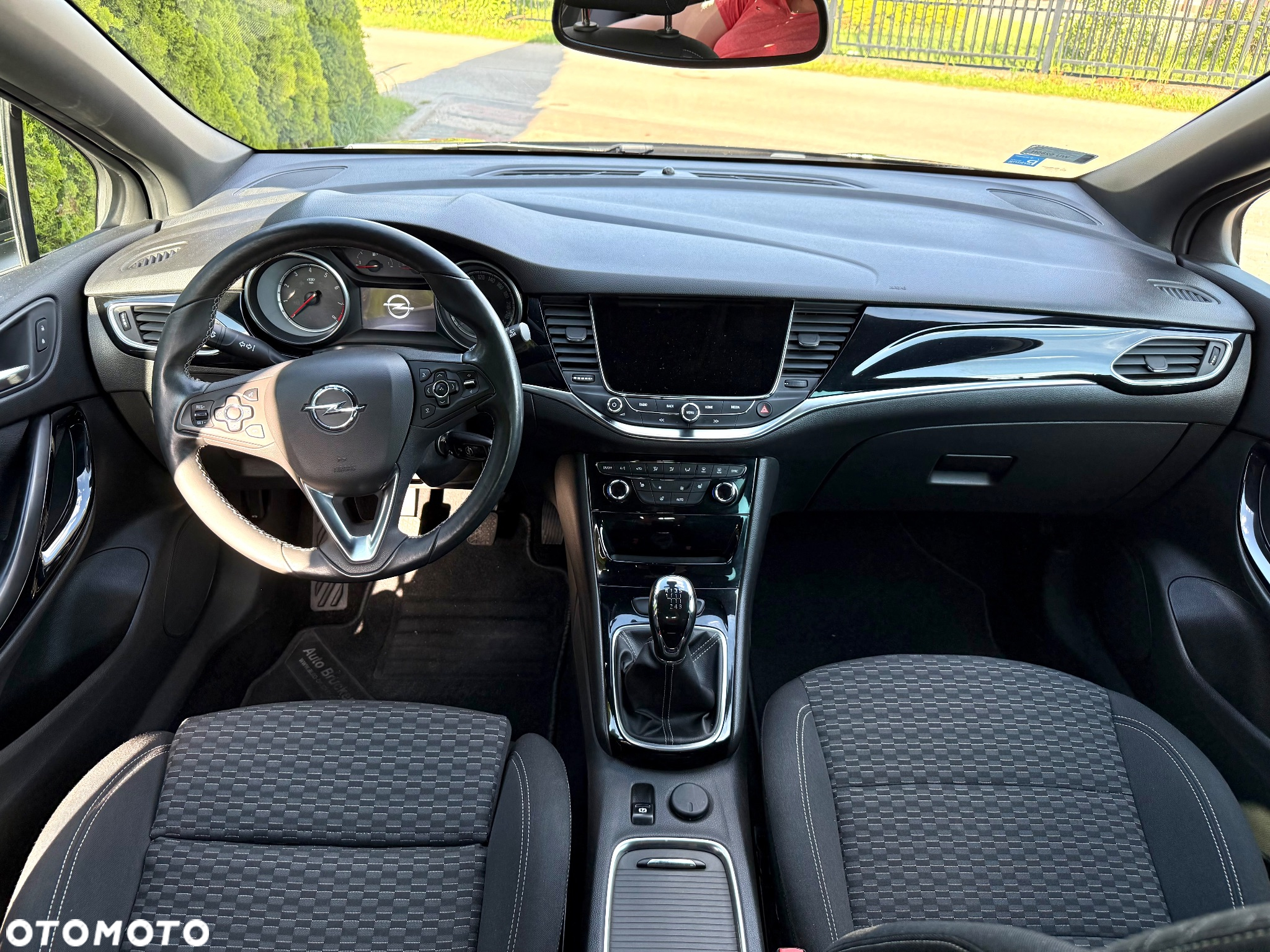 Opel Astra V 1.4 T Dynamic - 27