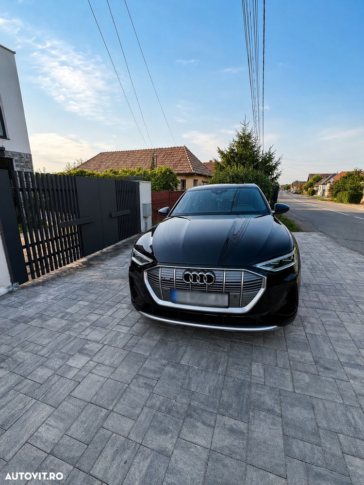 Audi e-tron Sportback - 10