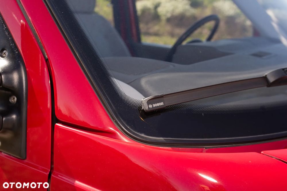 Volkswagen Transporter - 12